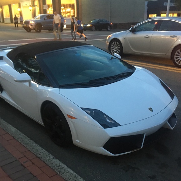 Meet your Posher, Ronit - Picture 1 of 1